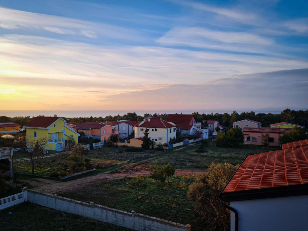 Villa Mena Vir Eksteriør billede